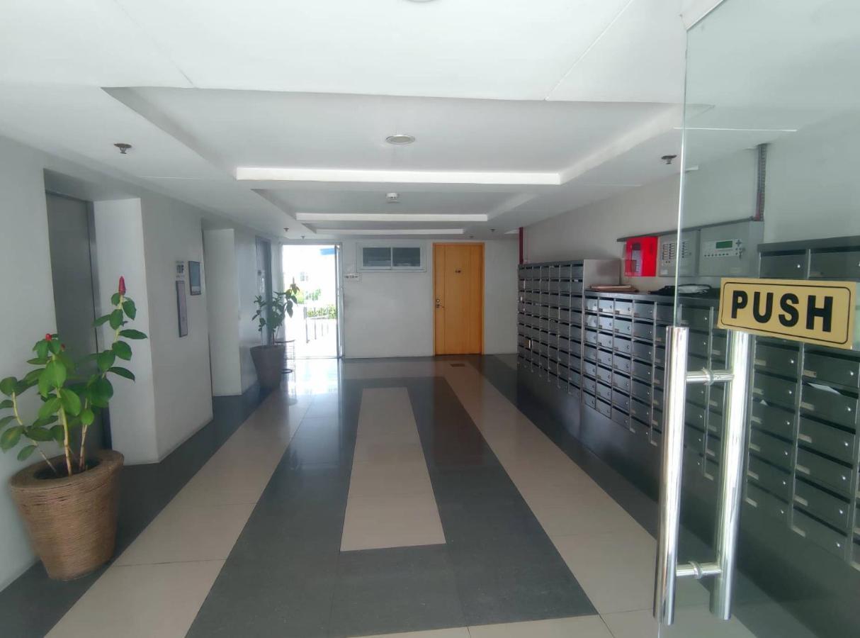 Davao Condo 2Br Pool Wifi Netflix Kültér fotó